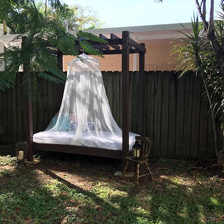 Private Room In The Heart Of Little Havana Miami Bagian luar foto