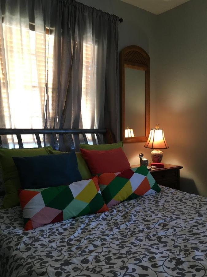 Private Room In The Heart Of Little Havana Miami Bagian luar foto