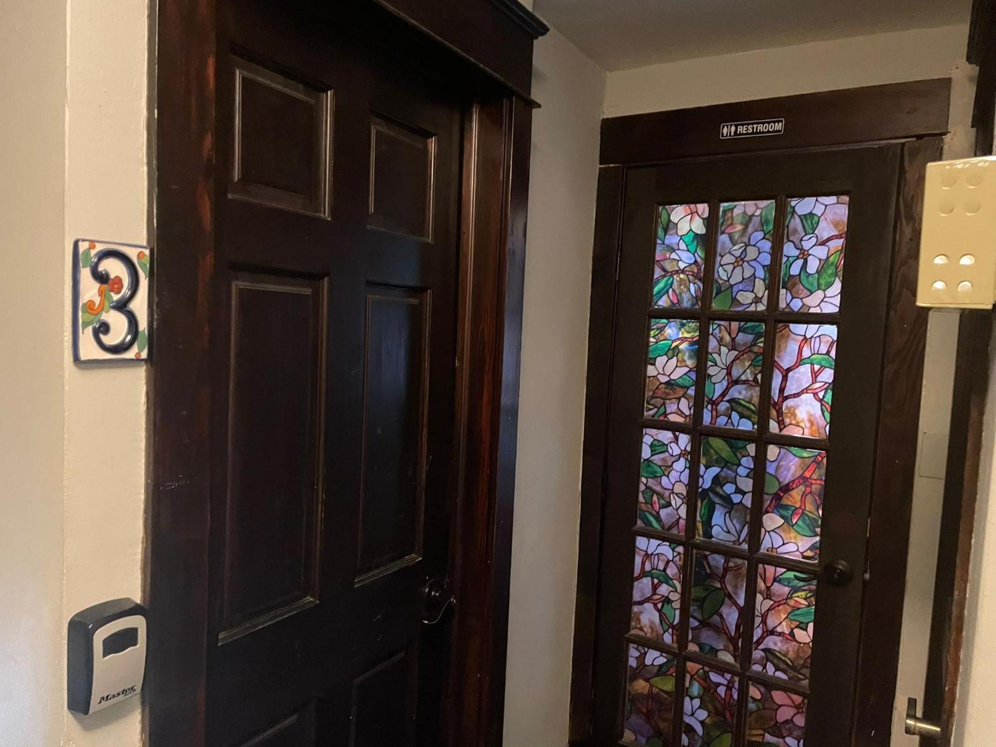 Private Room In The Heart Of Little Havana Miami Bagian luar foto